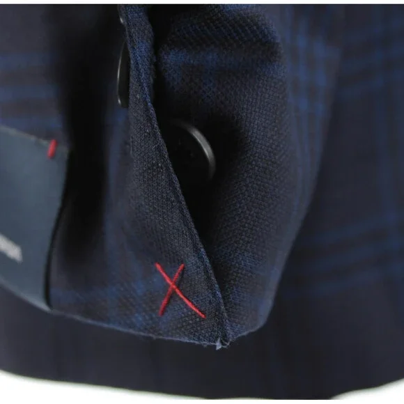 Cardinal of Canada NWT Wool Sport Coat Size 44R US In Blues Plaid